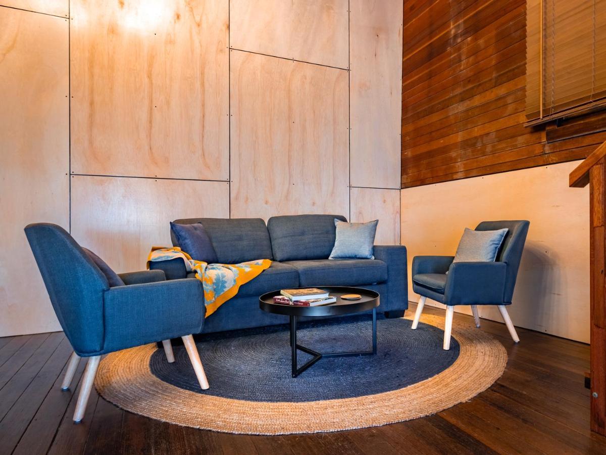 Pilgrim Blue, Derby - Two Charming Apartments In The Heart Of Derby Ngoại thất bức ảnh